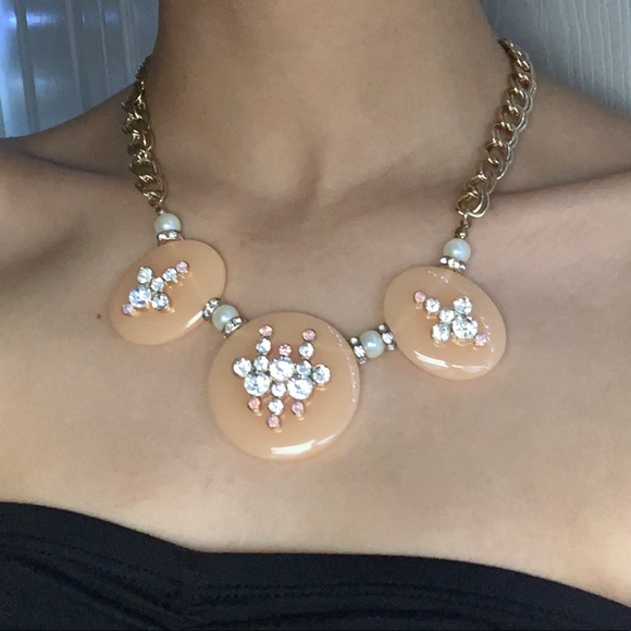 Necklace - Picture 1 of 2